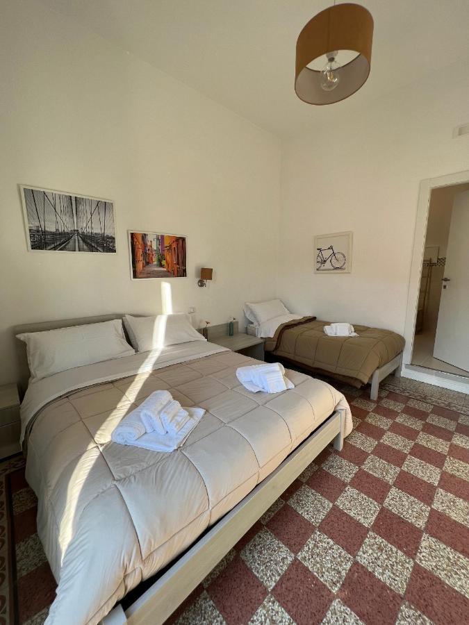 Bonadies64 B&B Salerno Buitenkant foto