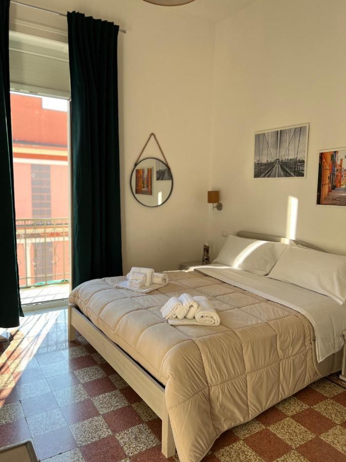 Bonadies64 B&B Salerno Buitenkant foto