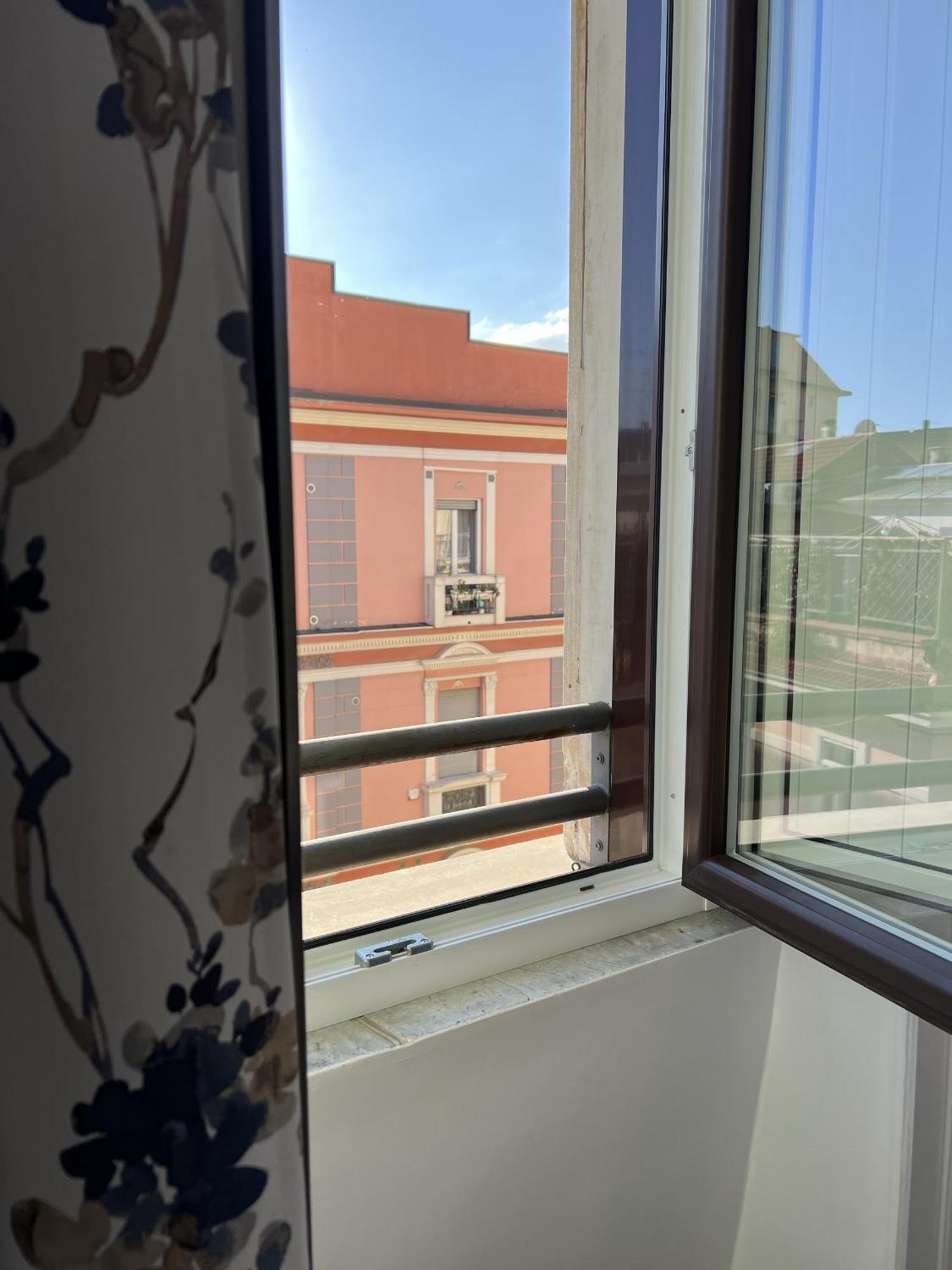 Bonadies64 B&B Salerno Kamer foto